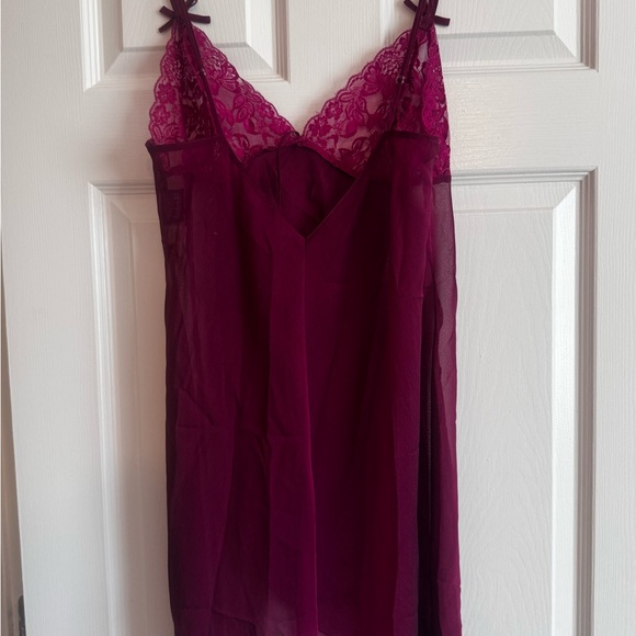 Frederick’s of Hollywood Burgundy Lace Babydoll Lingerie – XL - Picture 3 of 4